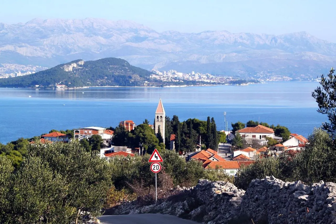 Apartments By The Sea Slatine, Ciovo - 9709 Trogir