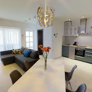 Santa Lucia Apartment